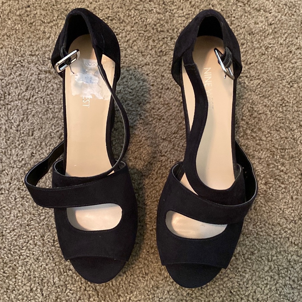 Black Wedge Heels